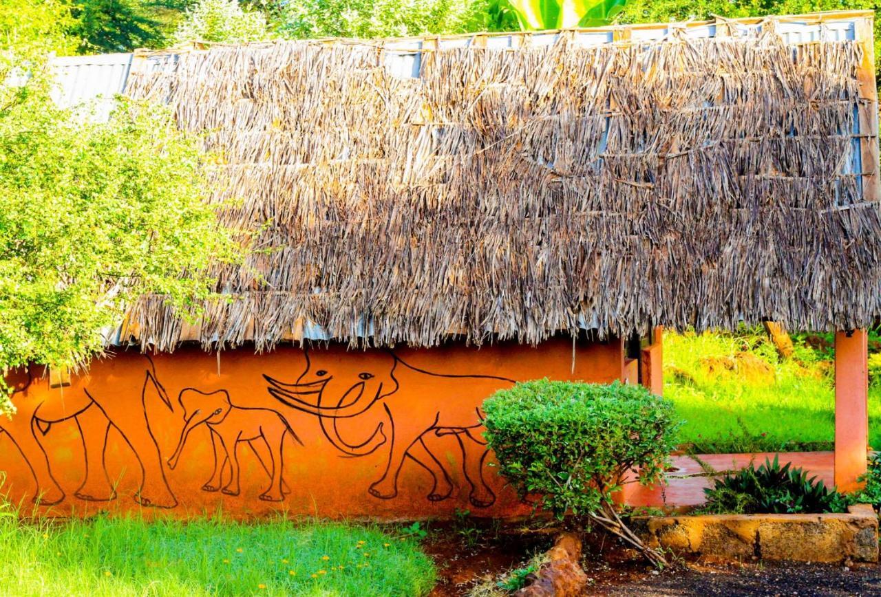 Teen Ranch Kenya Amboseli Exterior photo